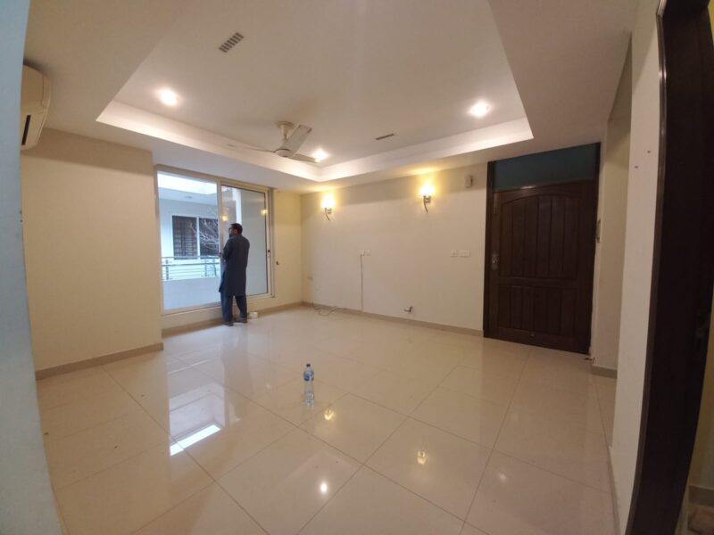 F11 Executive Heights 2bedroom attached washroom TV kitchen beautifull unfurnished apartment available for rent