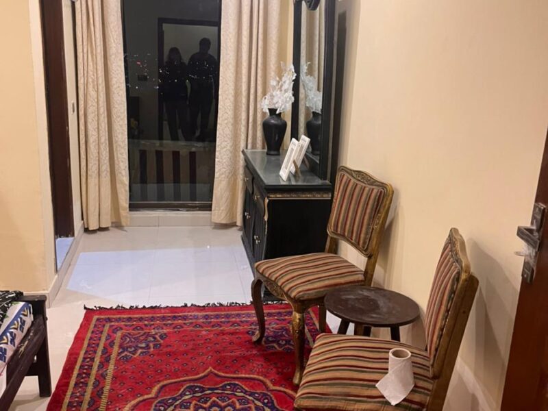 Furnished 2 bedroom apartment in Bahria Town Phase 7 Square Commercial