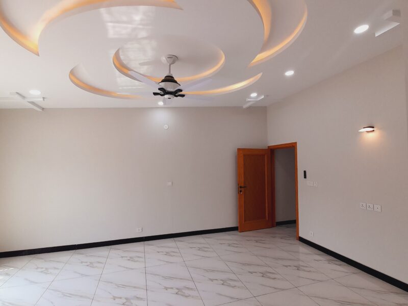 Corner 5-Bedroom House for Rent Near Faisal Mosque Masjid, E-7 Islamabad